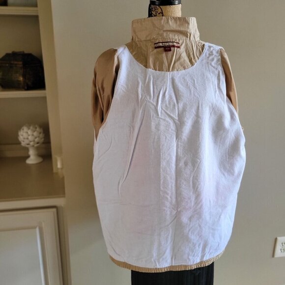 Vintage Tudor Court  by Haband Beige  Snap up  Nylon Windbreaker Jacket  L - Picture 5 of 9